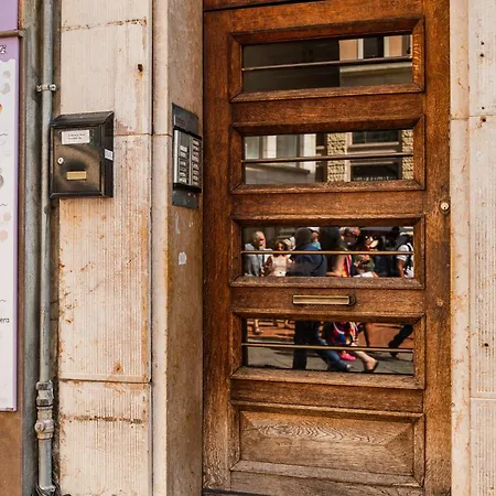 Hoomee Piazza Erbe * Verona