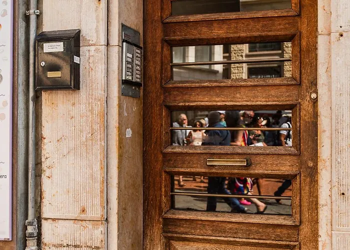 Hoomee Piazza Erbe * Verona