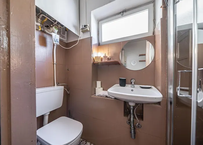 Hoomee Piazza Erbe Apartment *